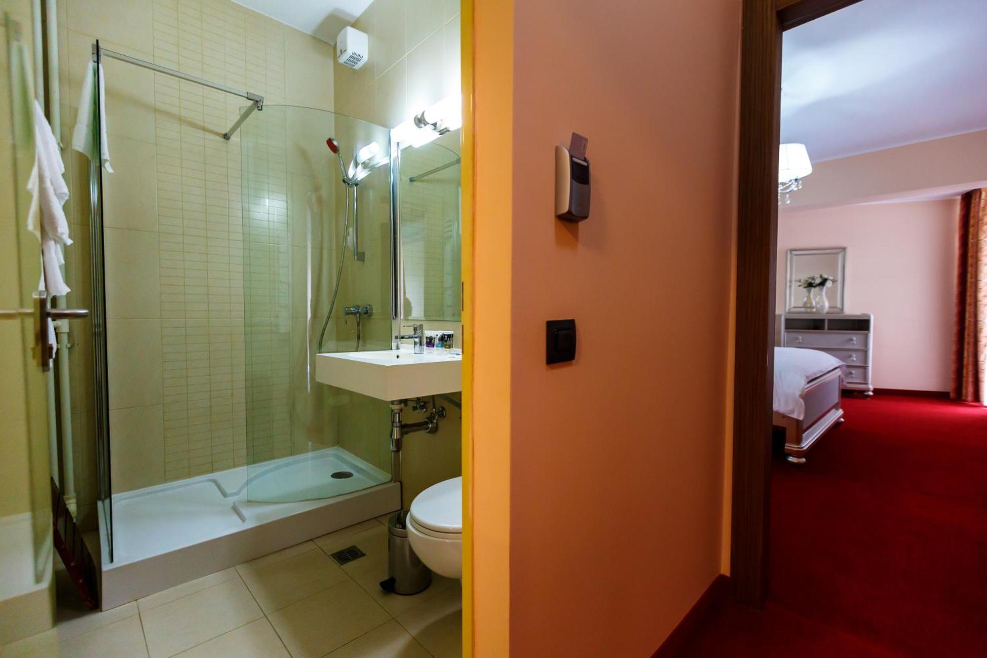 Mercure Centrum Hotel 4*